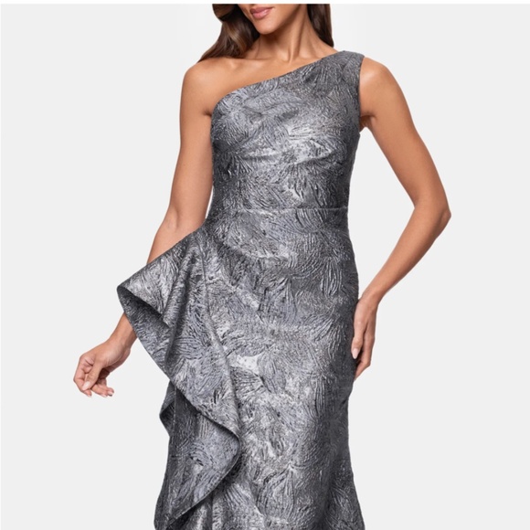 NEW XSCAPE Gunmetal Gray METALLIC RUFFLE One Shoulder JACQUARD Mermaid GOWN 12 - Picture 8 of 9
